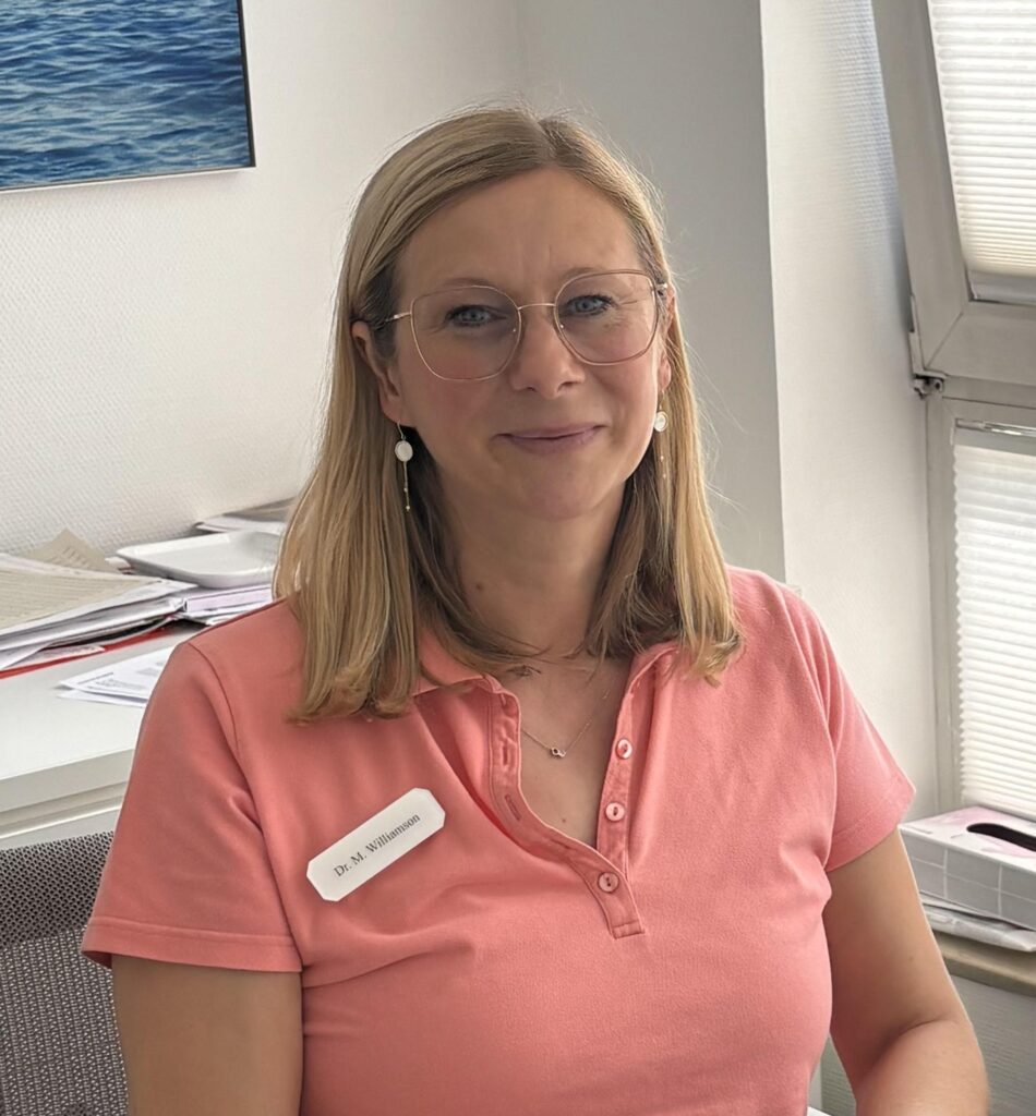 Dr Martina Williamson